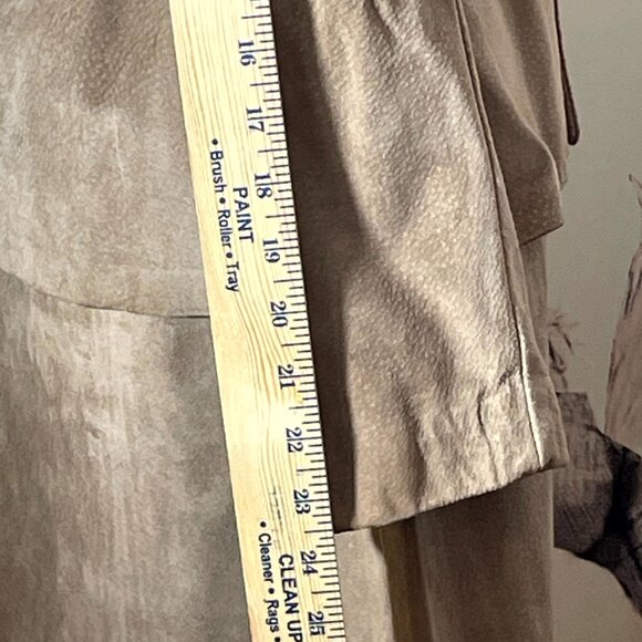 Classic Timeless Taupe / Tan Textured Suede Leather Suit 2 pc Suit plus belt - Picture 8 of 15